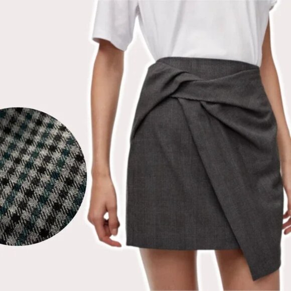 Aritzia Babaton Jethro Faux Twist Wrap Mini Skirt Grey Blue Plaid Size 8 - Picture 3 of 8